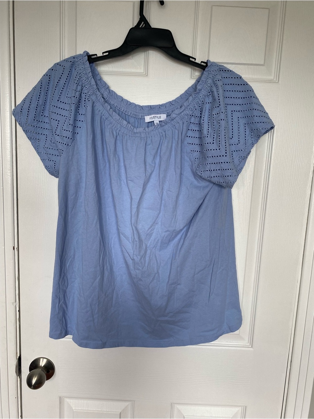 mySTYLE Blue Eyelet Sleeve Top 1X Boho Peasant Blouse Zig Zag Crochet